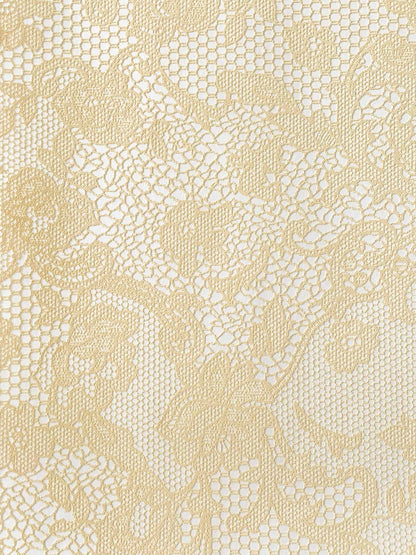 Chantilly Embossed Paper in Cream on White